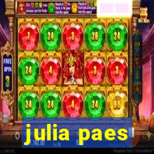 julia paes