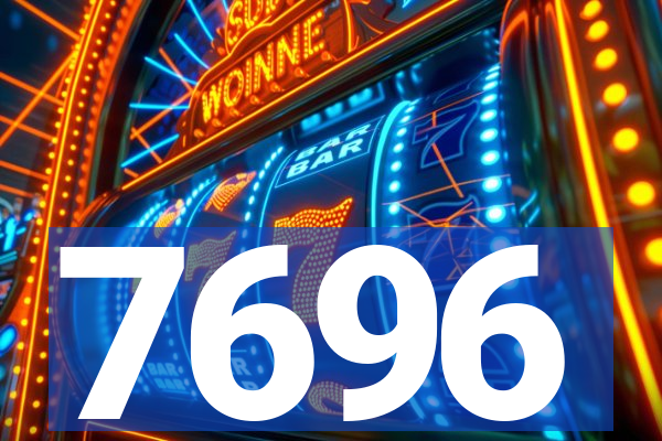 7696